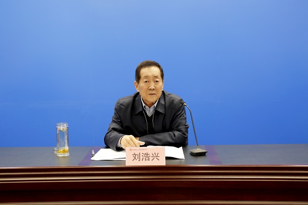 劉浩興用.jpg