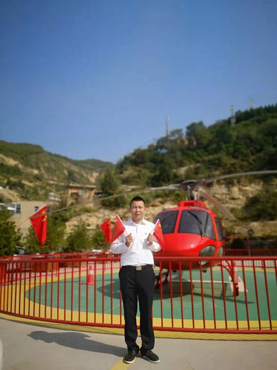桂青山.jpg